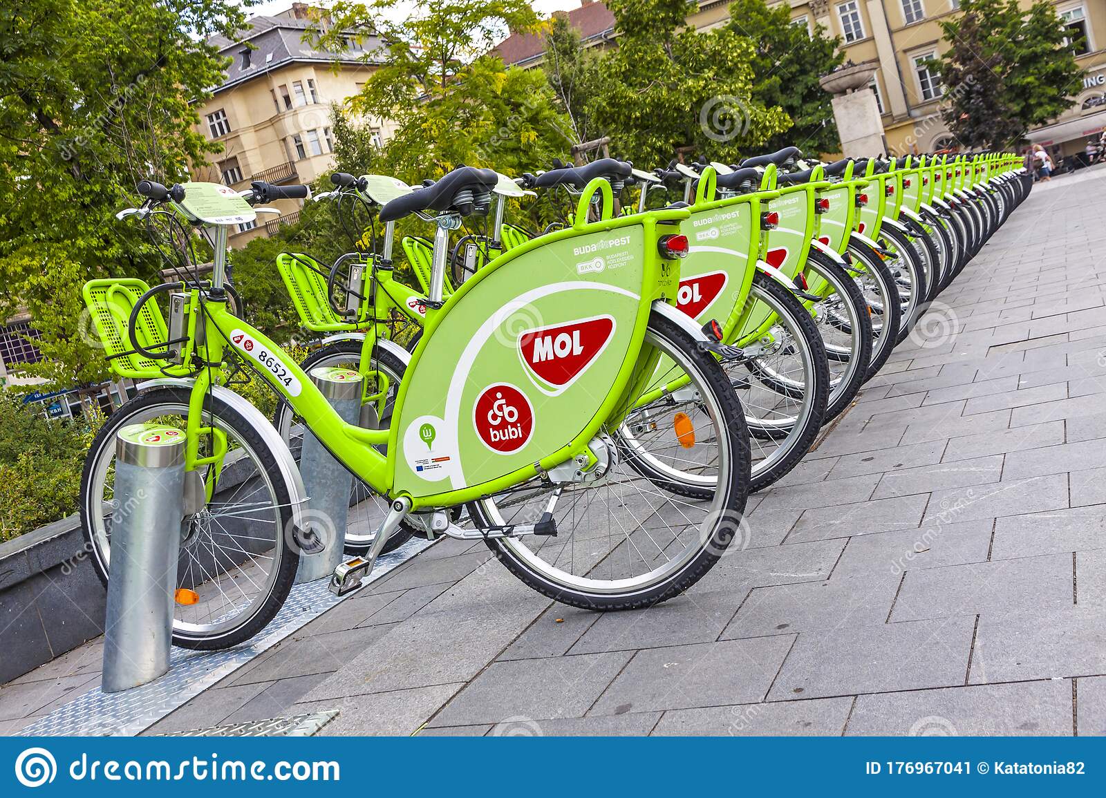 Bubi bikes - public bike system in Budapest